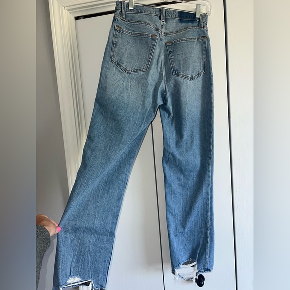 Abercrombie Curve Love high rise ankle straight jean, light wash - size 26/2 - Picture 3 of 7